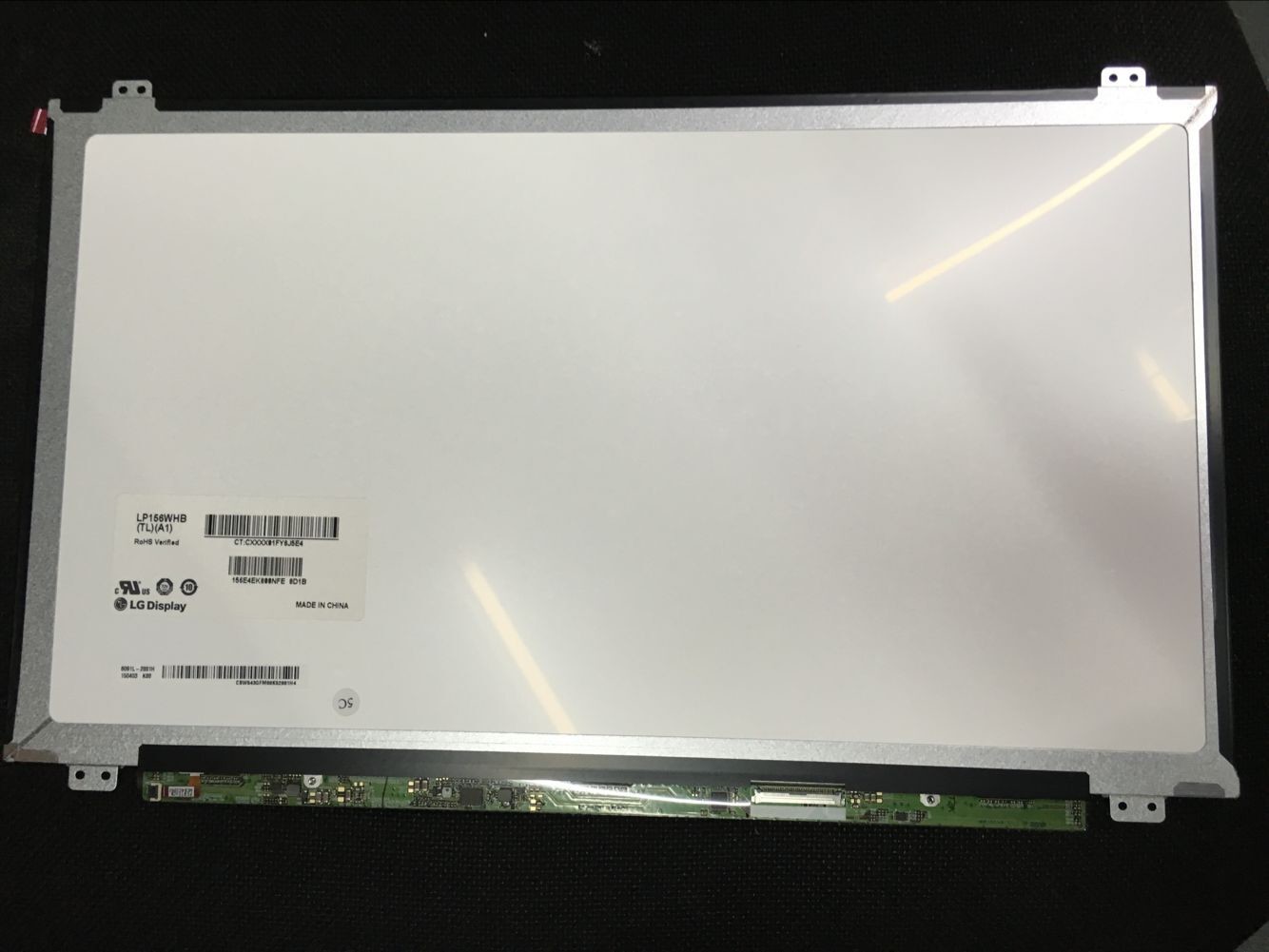 LP156WF6-SPB1 LG Display 15.6" 1920(RGB)×1080 300 cd/m² INDUSTRIAL LCD DISPLAY