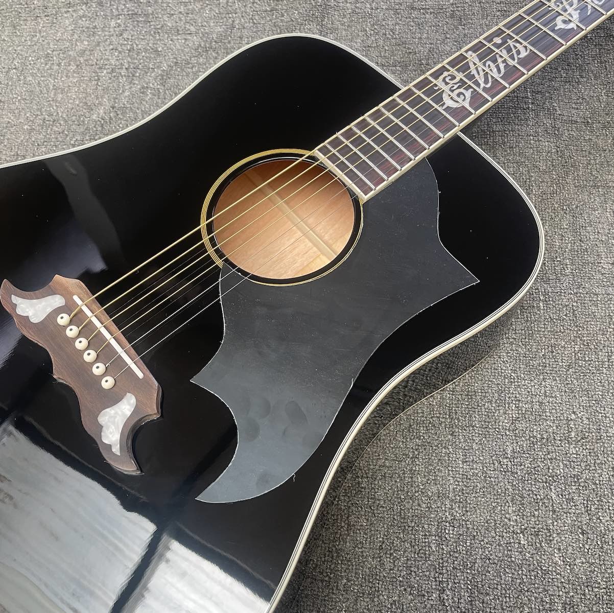 Miniature Acoustic Guitar ELVIS PRESLEY Dove Ebony Custom Black
