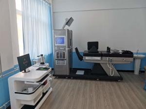Wholesale Rehabilitation Non Surgical Spinal Decompression Machine Traction Lumbar Pain from china suppliers