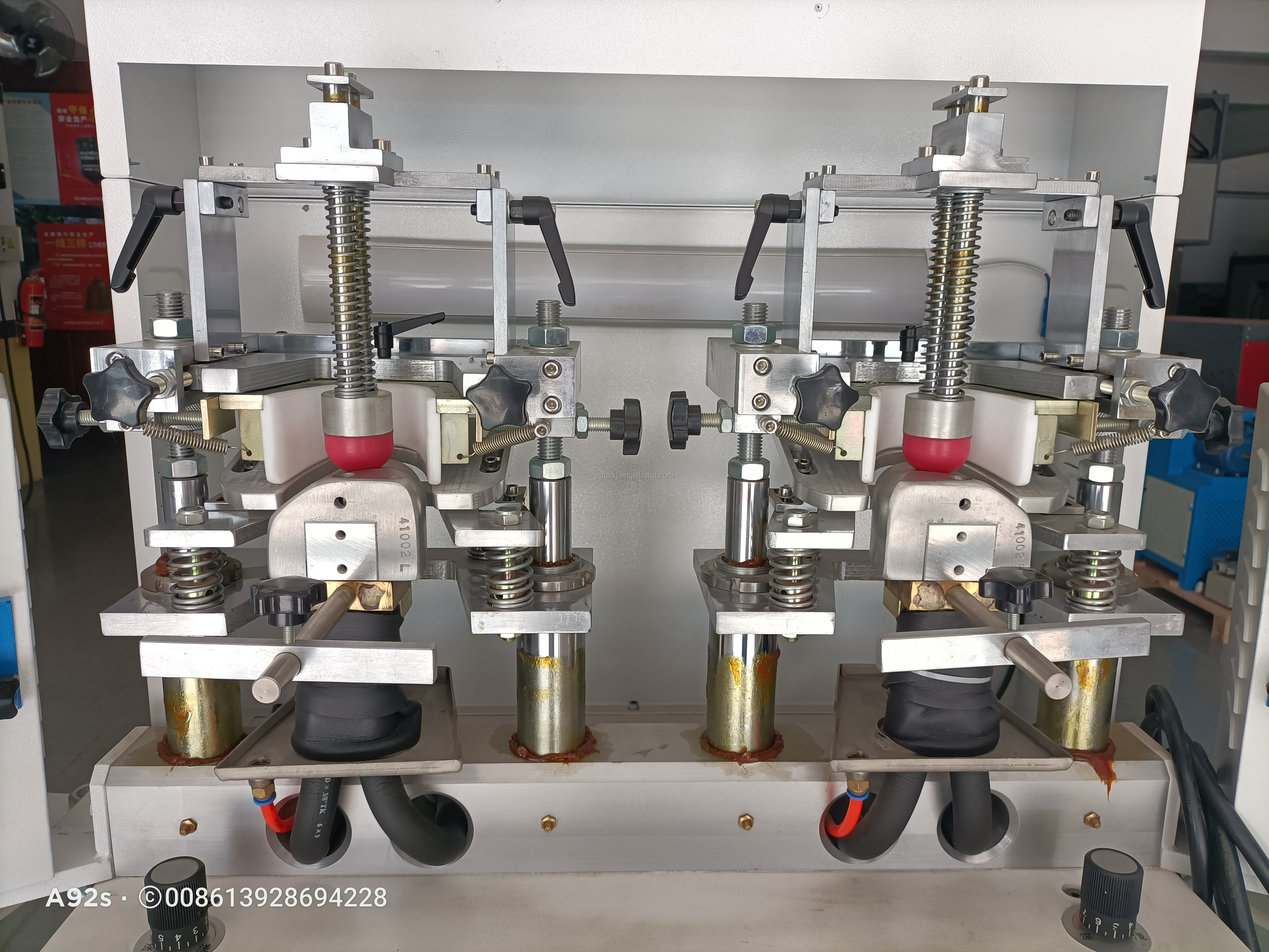 YUTAI's Two Hot Two Cold Pneumatic Shoes Toe Setting Machine The Ultimate Solution for Your Production Needs