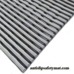 12 mm Anti Slip PVC Floor Mat Self Draining Open Grid Shower Slip Resistant Mat