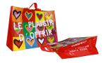 Coloful PP Woven Shopping Bags Heart Pattern 120gsm Shining Coated Cylinder