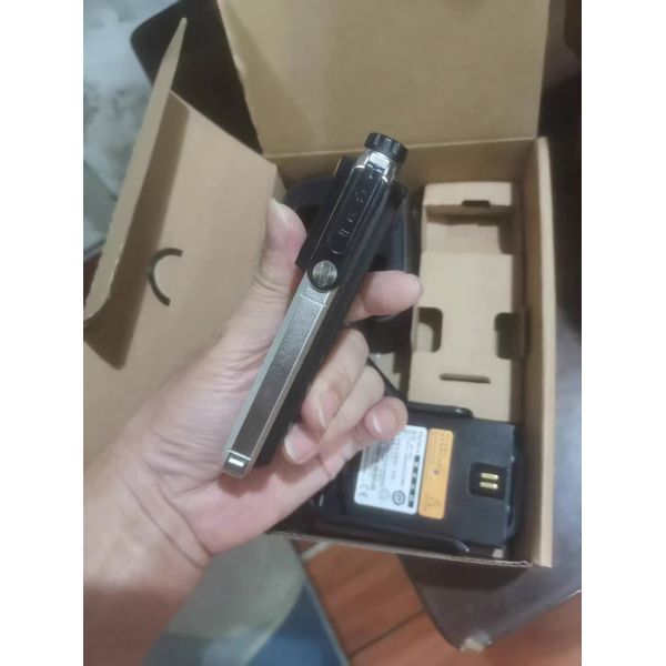 Hytera X1P Professional Digital DMR Walkie-talkie with IPX7 Waterproof 1500-2000mAh Battery and 5W Output Power