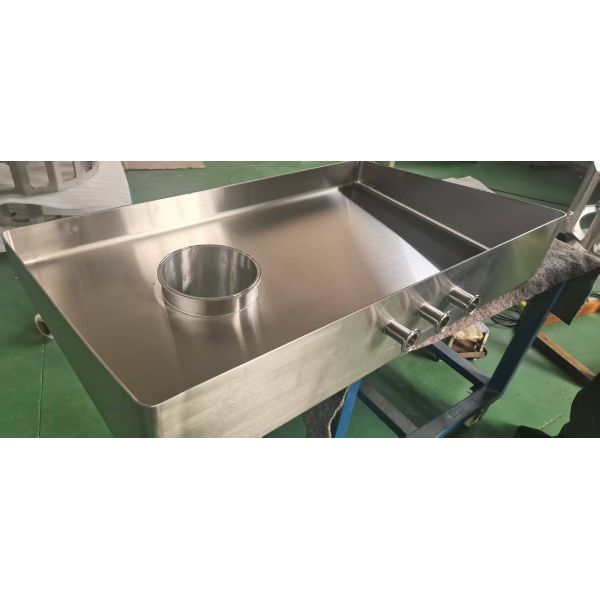 stainless steel pipe fabrication Stainless steel medical operating platform, nut screening equipment, food-grade multi-head electronic scale component