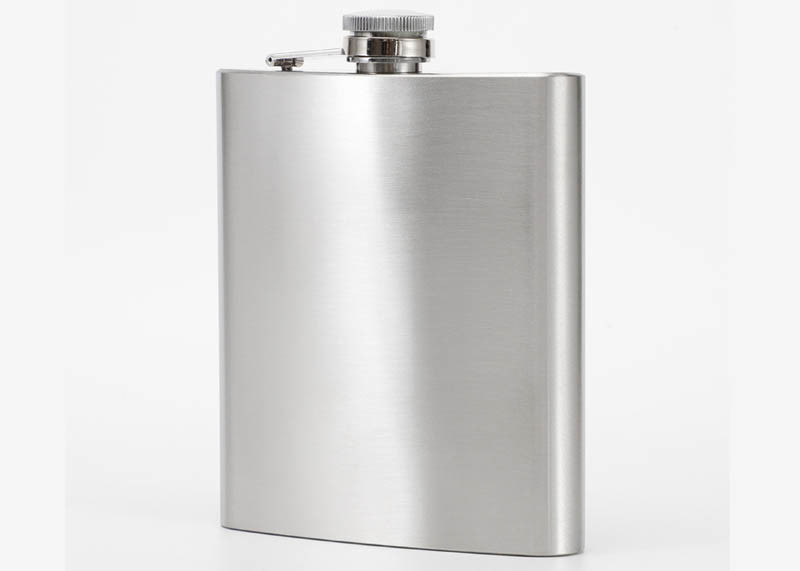 Environmental Protection 1- 18 Oz Hip Flask Plastic Cover Stainless Steel Jug