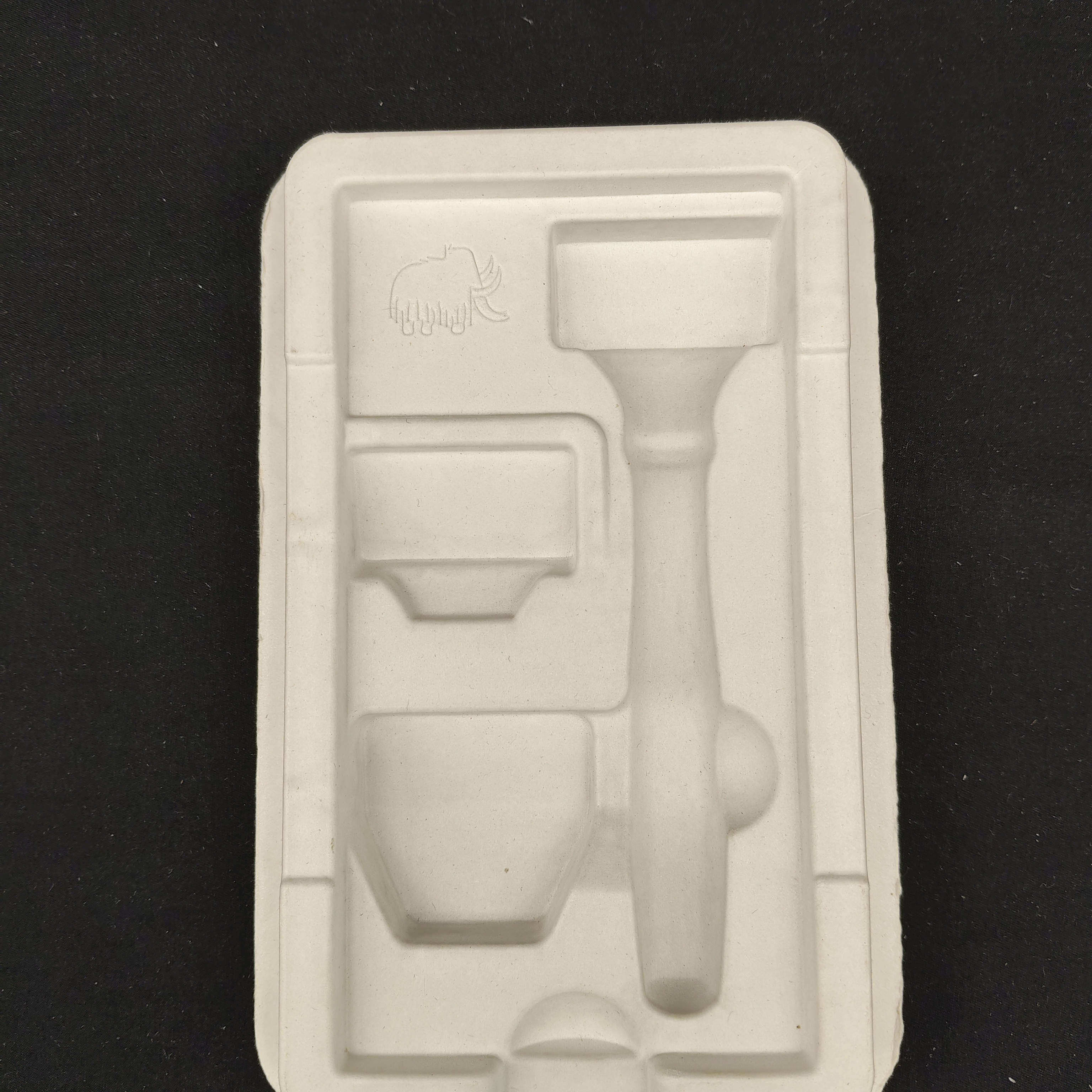 Directly supplied by the manufacturer. Environmentally friendly white plant fiber pulp molded embedded packaging base for manual razors, with