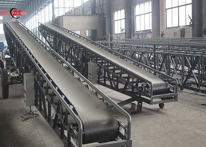 Gravel Mobile Conveyor Belt Carbon Steel Mobile Mining Rubber For Cement Plant