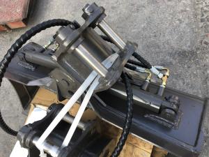 Wholesale EXCAVATOR TILT BUCKET WITH BOLT-ON CUTTING EDGE from china suppliers