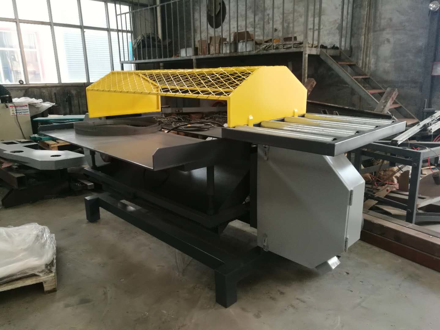 Pallet Repair Machine, Wooden Pallet Dismantling Band Saw Machine with CE approved