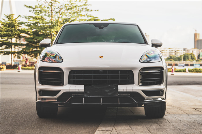The New Product for Cayenne Carbon Fiber Body Kit for Cayenne Front Shovel Back Lip Spoiler