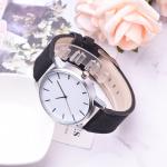 Personalized Watches For Men leather Band 52g Weight Round Crown type