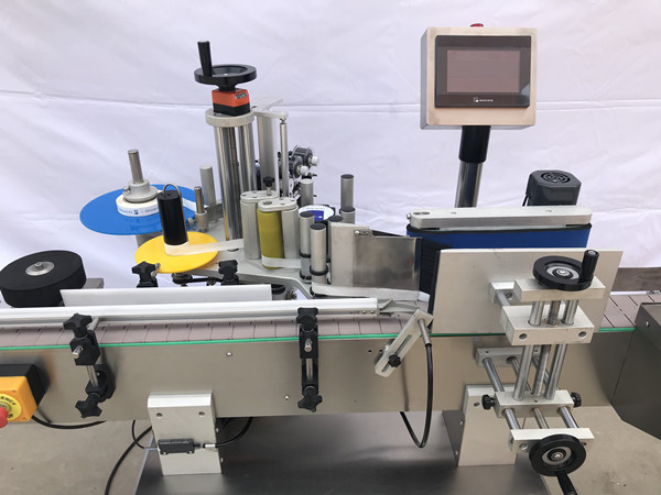 Good Quality Fully Automatic Round Bottle Labeling Machine / Sticker Self