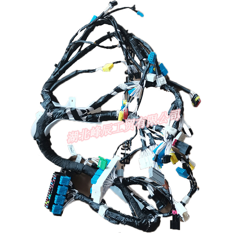 Dongfeng/Dcec Kinland/Kingrun Engine Parts Auto parts for Truck Chassis Wiring Harness Assembly-Left 3724020-C0368