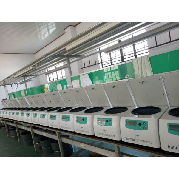 CENTRIFUGE 6,000 RPM 15 ml LCD Display Swing-out Rotor Lab/ PRP