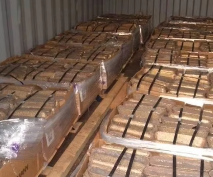 Standard Grade Red Copper Ingots With Smooth Surface For Chemical Industry