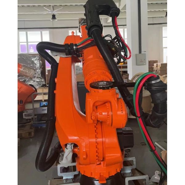 KUKA FORTEC Kr500 Industrial Robotic Arm 6 Axis Load 500kg Handling Furniture Factory